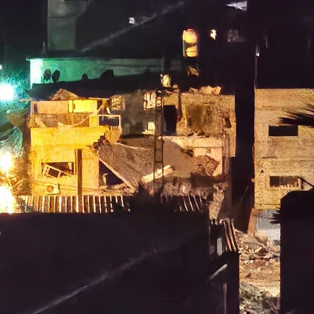 Israeli forces destroy homes in Tulkarm refugee camp