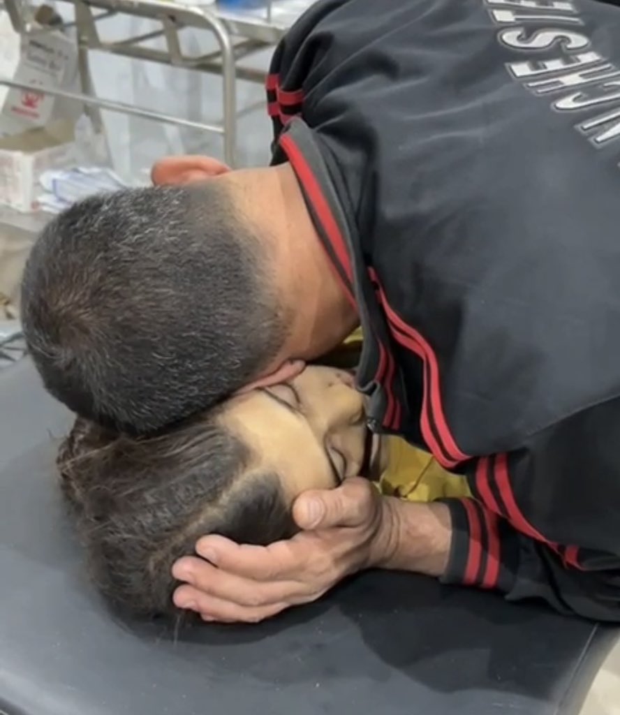 Israeli airstrikes kill children and civilians in Gaza camps