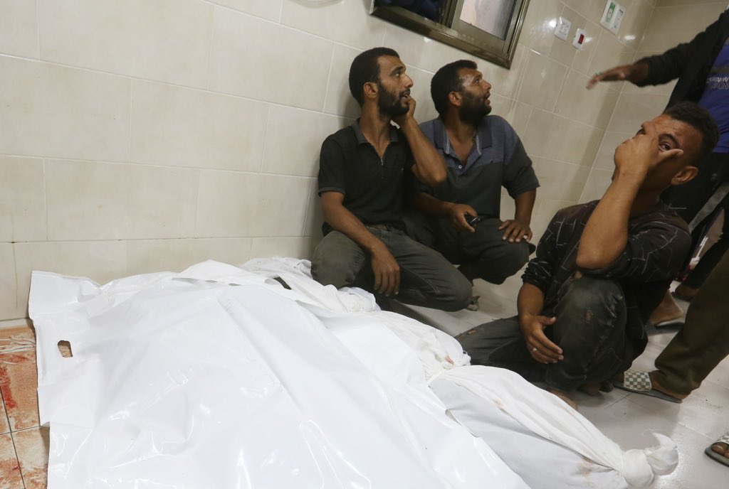 Israeli airstrikes kill civilians in Khan Younis, Rafah, Al Zaytoun