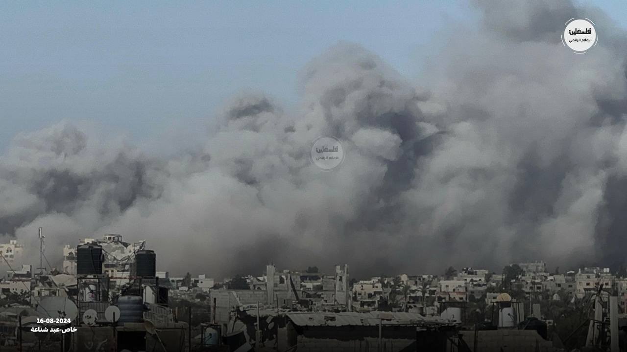 Israeli warplanes bomb residential buildings in Khan Yunis Gaza