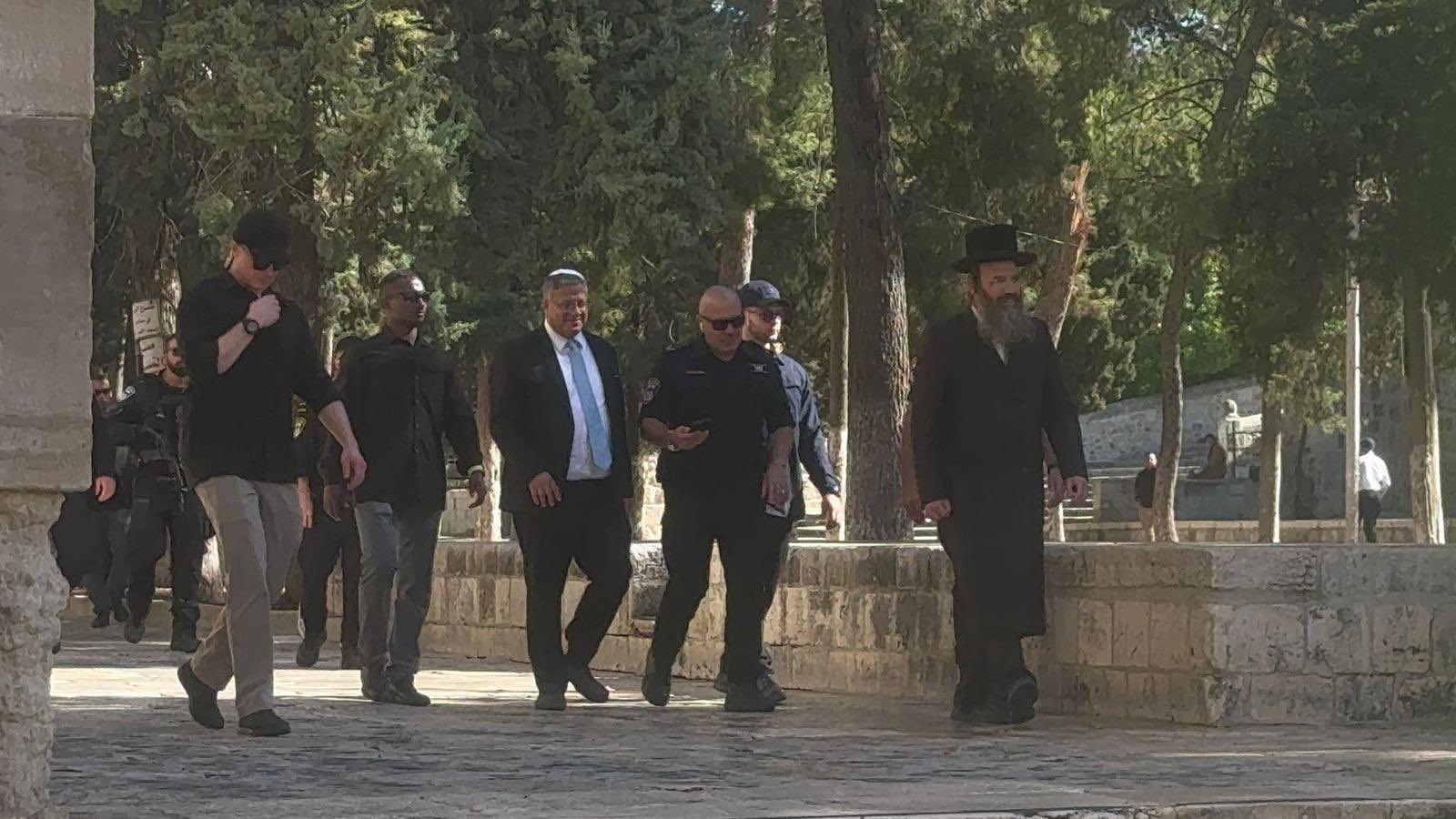Israeli Minister Visits Al Aqsa Mosque with Settlers