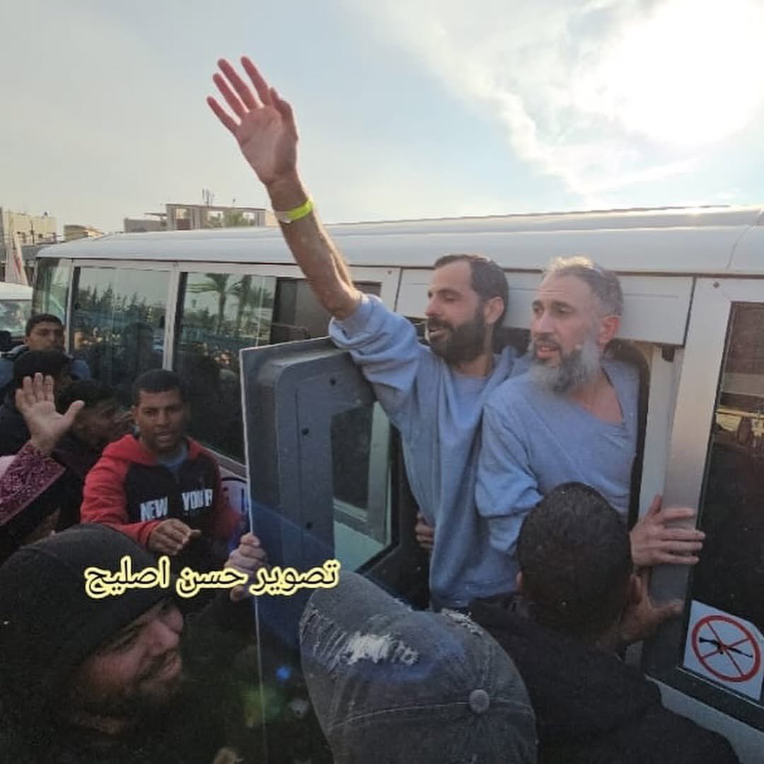 Palestinian Ex-Prisoners Arrive in Gaza Strip Exchange Deal