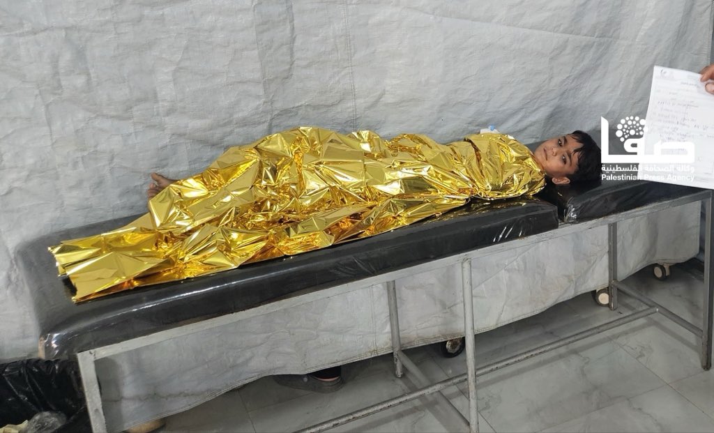 Displaced girl killed, 10 wounded in Israeli attack on Khan Younis tent