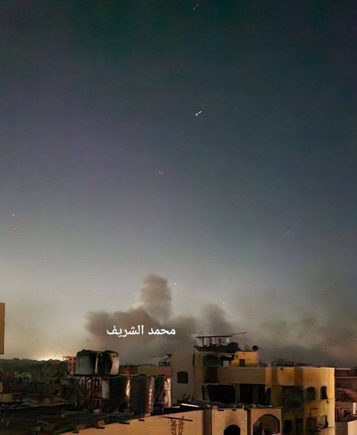 Israeli airstrikes target Jabalia refugee camp in northern Gaza