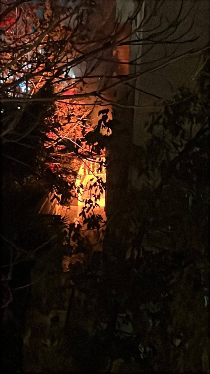 Israeli raid in Abu Dis sparks fire in Palestinian home