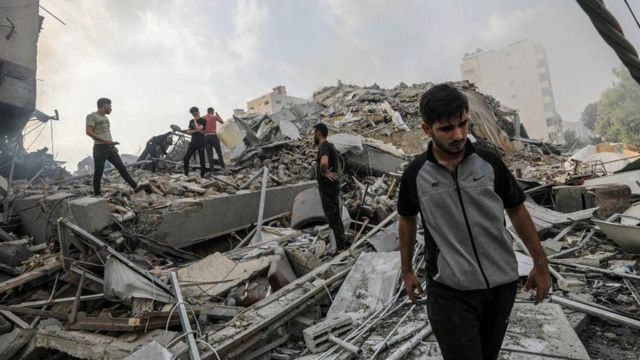 Israeli strikes destroy 22,639 housing units, schools, health sites in Gaza