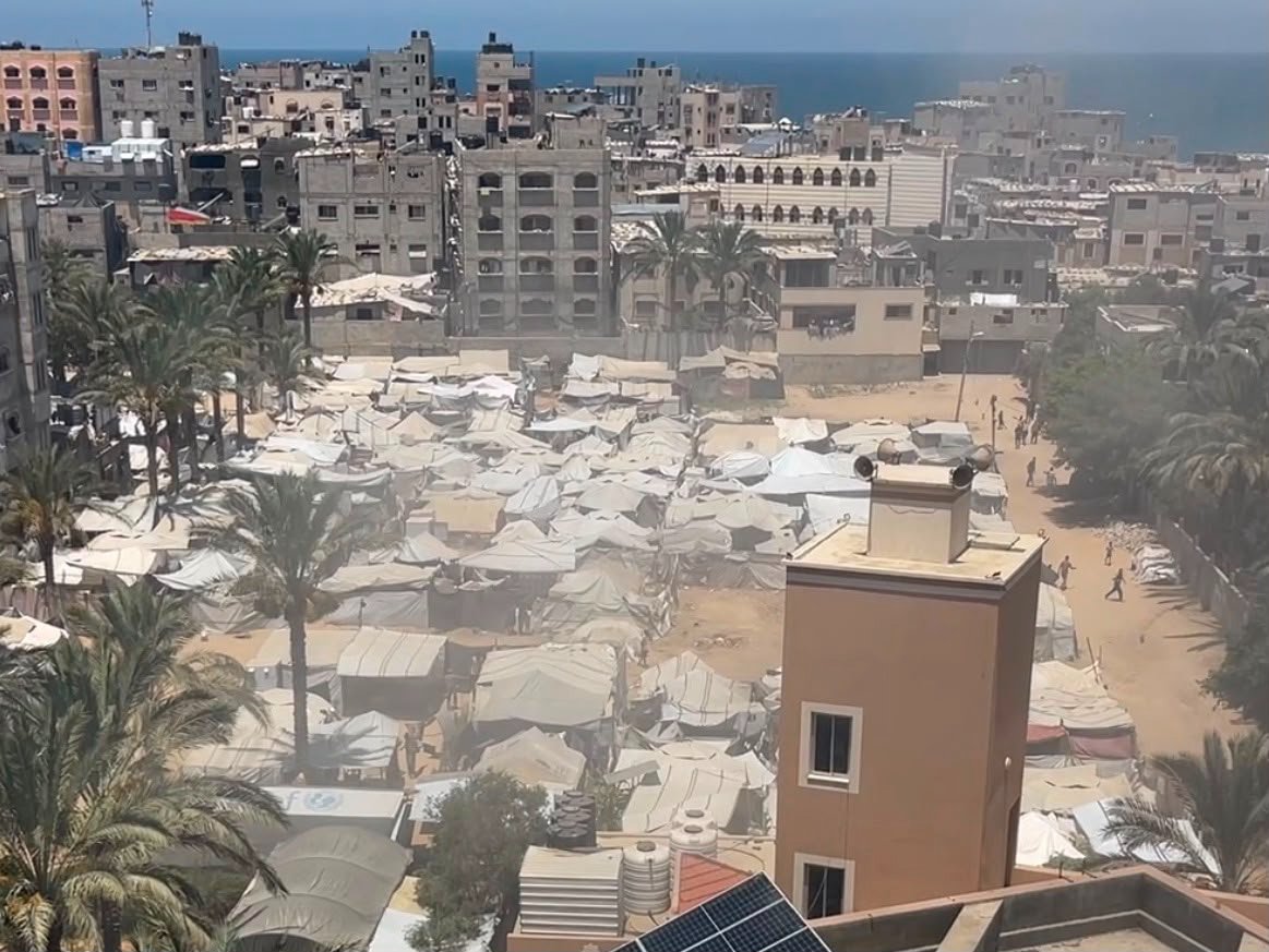 Three Palestinians injured in Israeli airstrike on tent in Deir Al-Balah