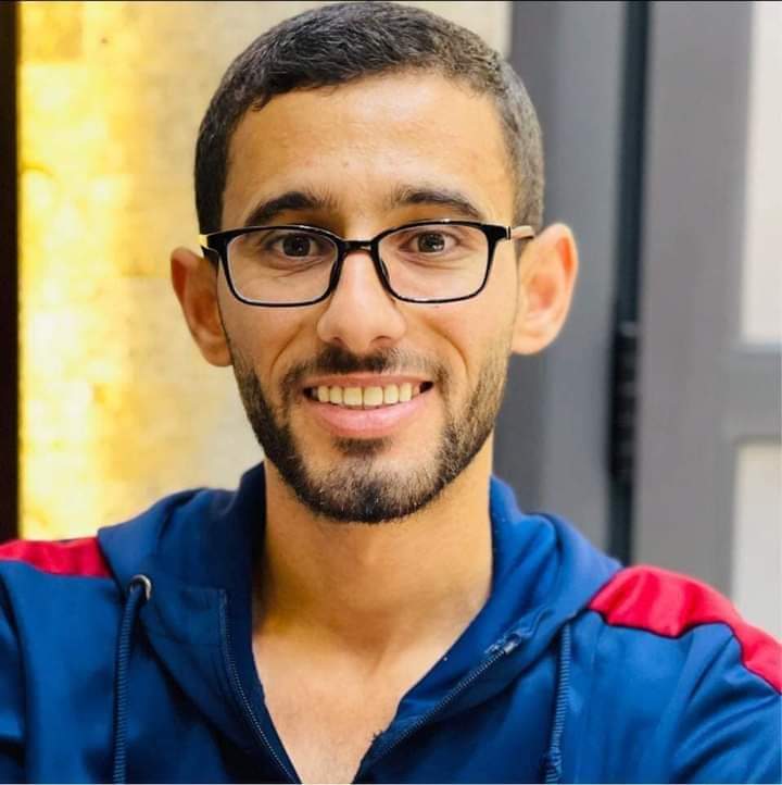 Palestinian writer in Gaza describes city destruction and pleads for help