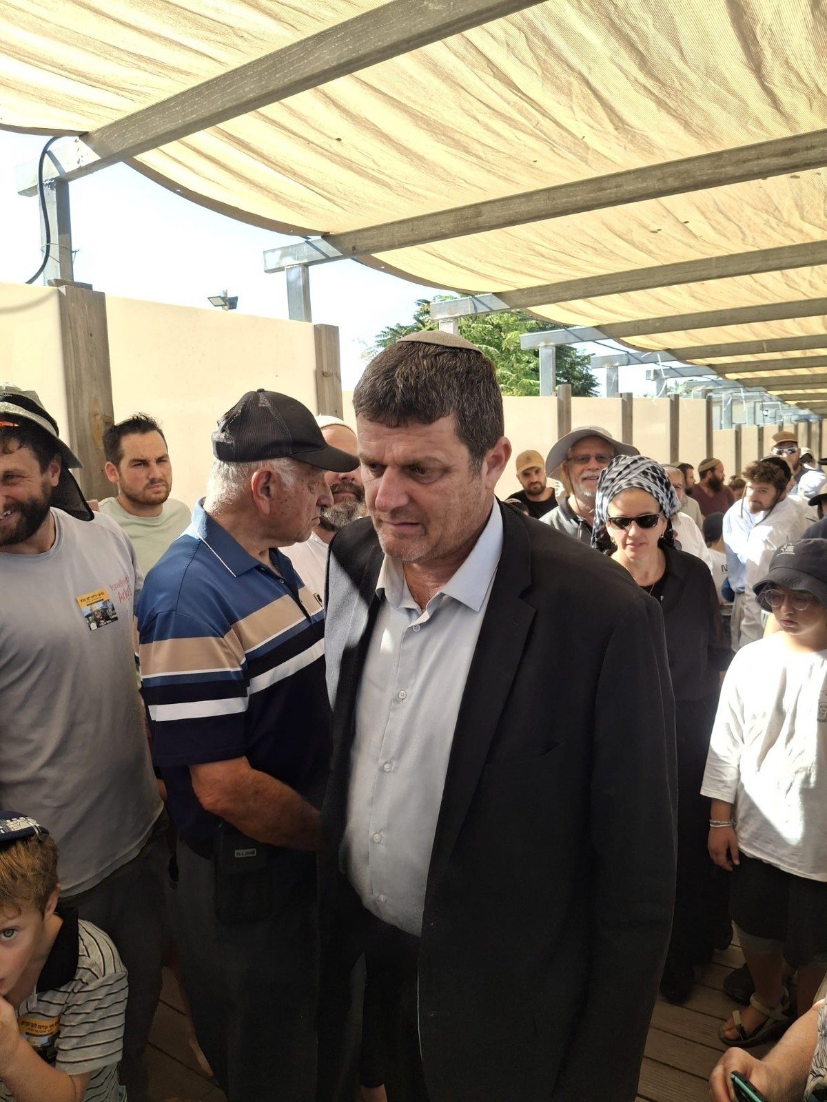 Israeli MK and settlers storm Al-Aqsa Mosque compound