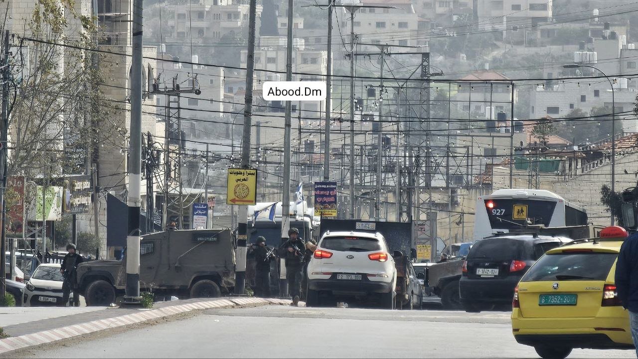 Israeli settlers block main road in Huwara, south of Nablus