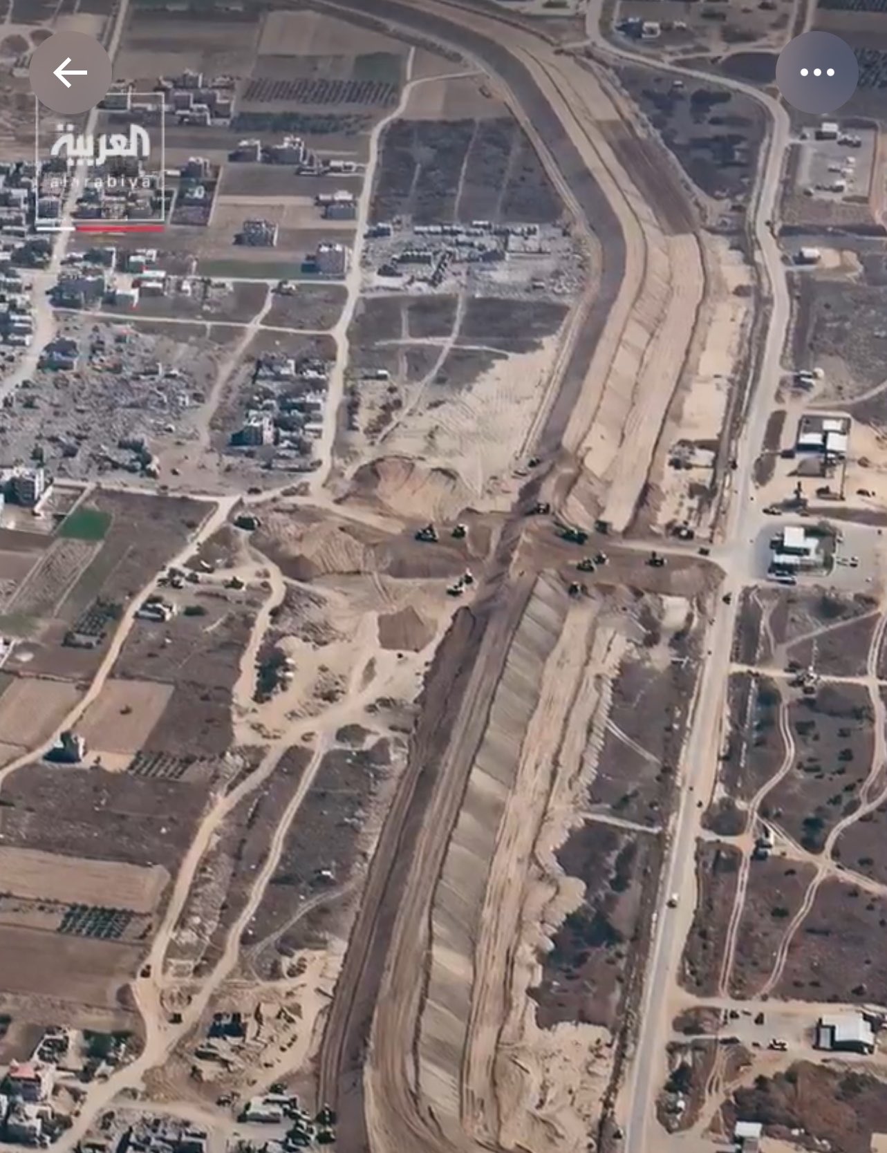 Satellite images show Israeli sand barrier along Yellow Line in Gaza