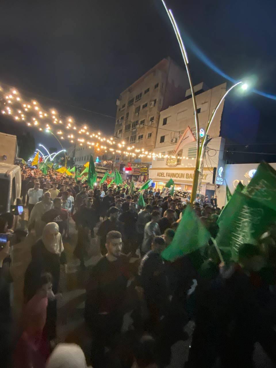 Thousands rally in Hebron, West Bank, in support of Gaza resistance