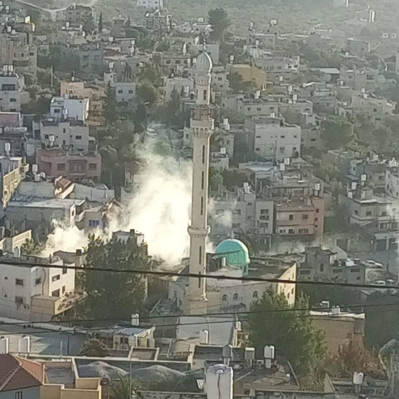 Israeli forces fire tear gas at Palestinians in Beita raid