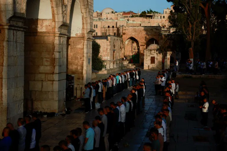 Israel limits Al-Aqsa Eid access, assaults worshippers