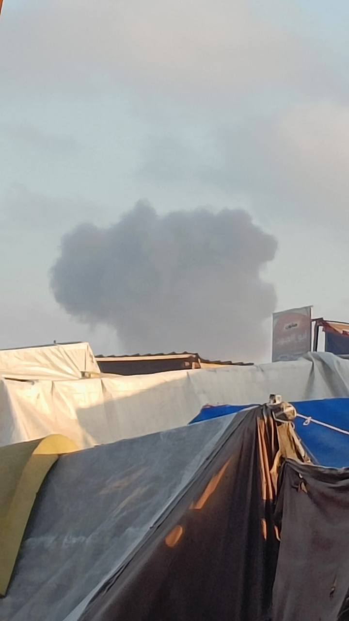 Israeli forces detonate residential neighborhoods northwest of Rafah