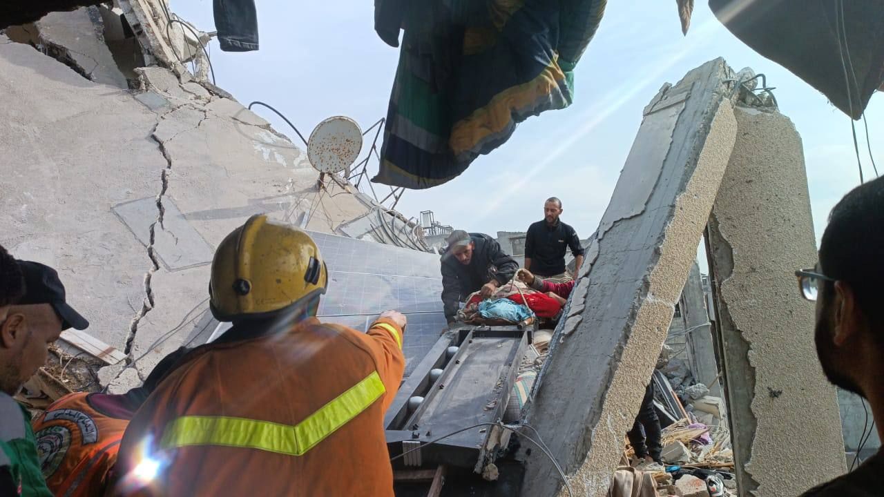 Five killed including journalist in Israeli airstrike on Gaza City building