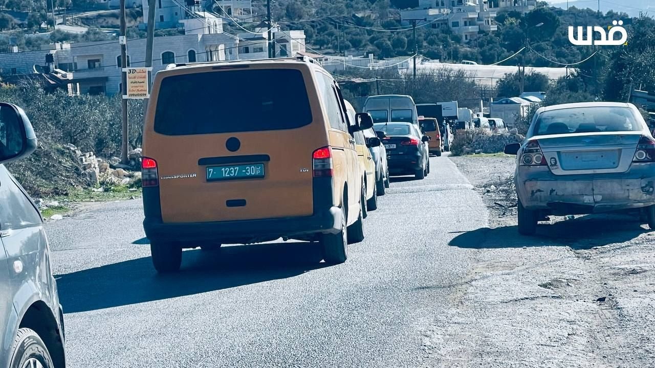 Israeli forces block Burin town entrance in West Bank