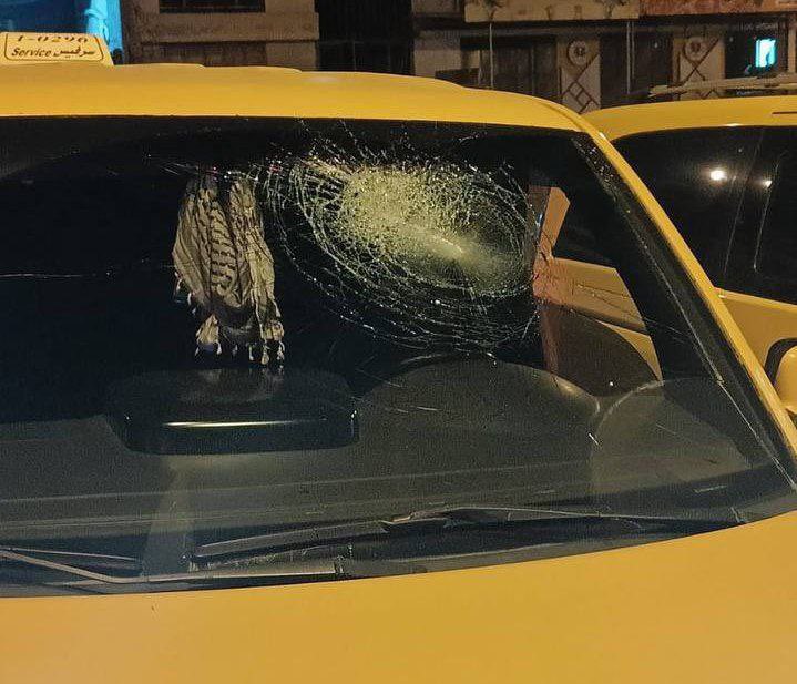 Israeli settlers attack Palestinian vehicles in Nablus, West Bank