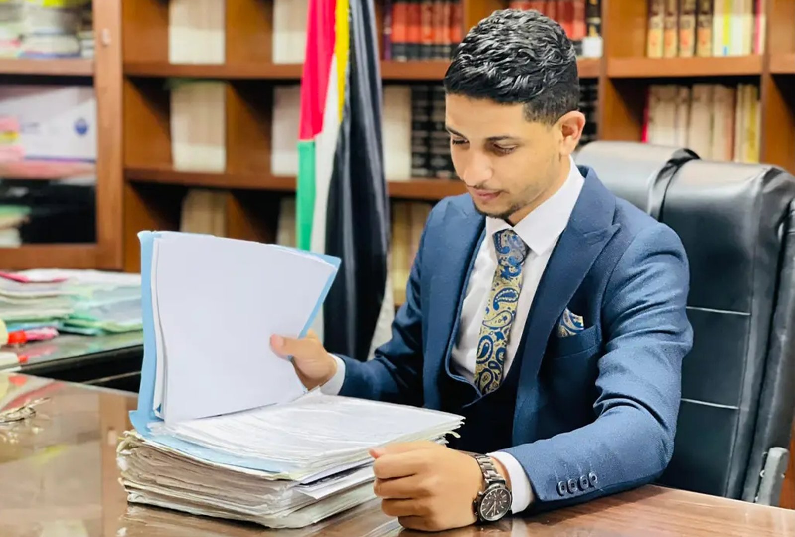 Gazan official certifies contracts as courts shut under genocide