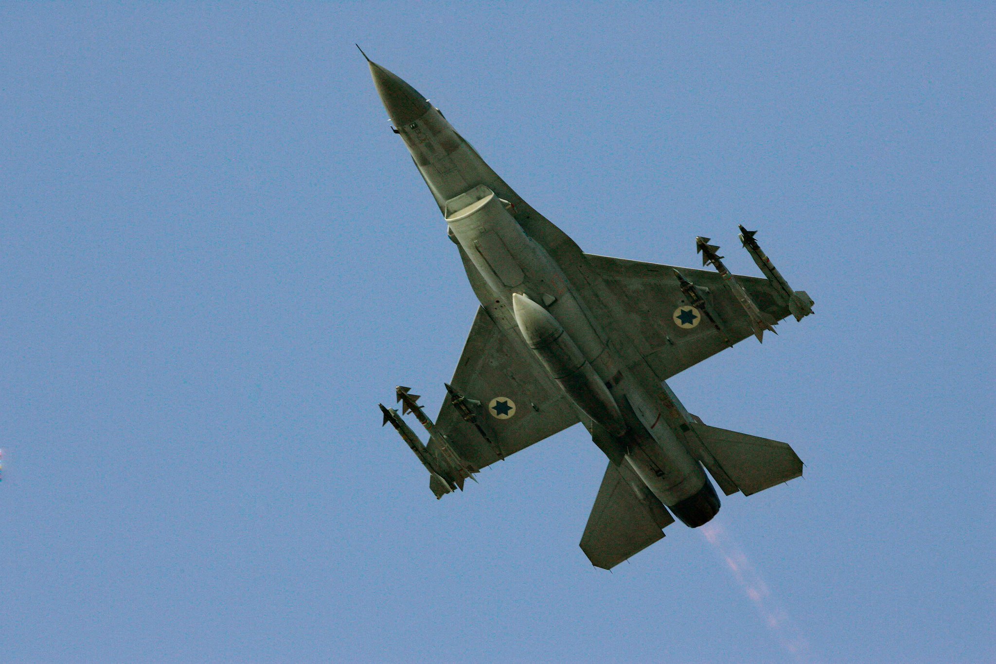 Hamas created dossiers on 2,000 Israeli Air Force personnel over Gaza killings
