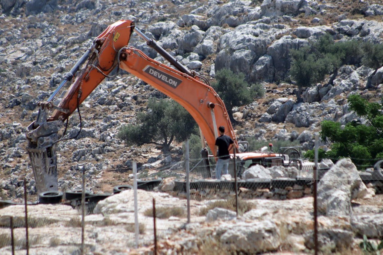 Israeli settlers raze Palestinian lands west of Ramallah in West Bank