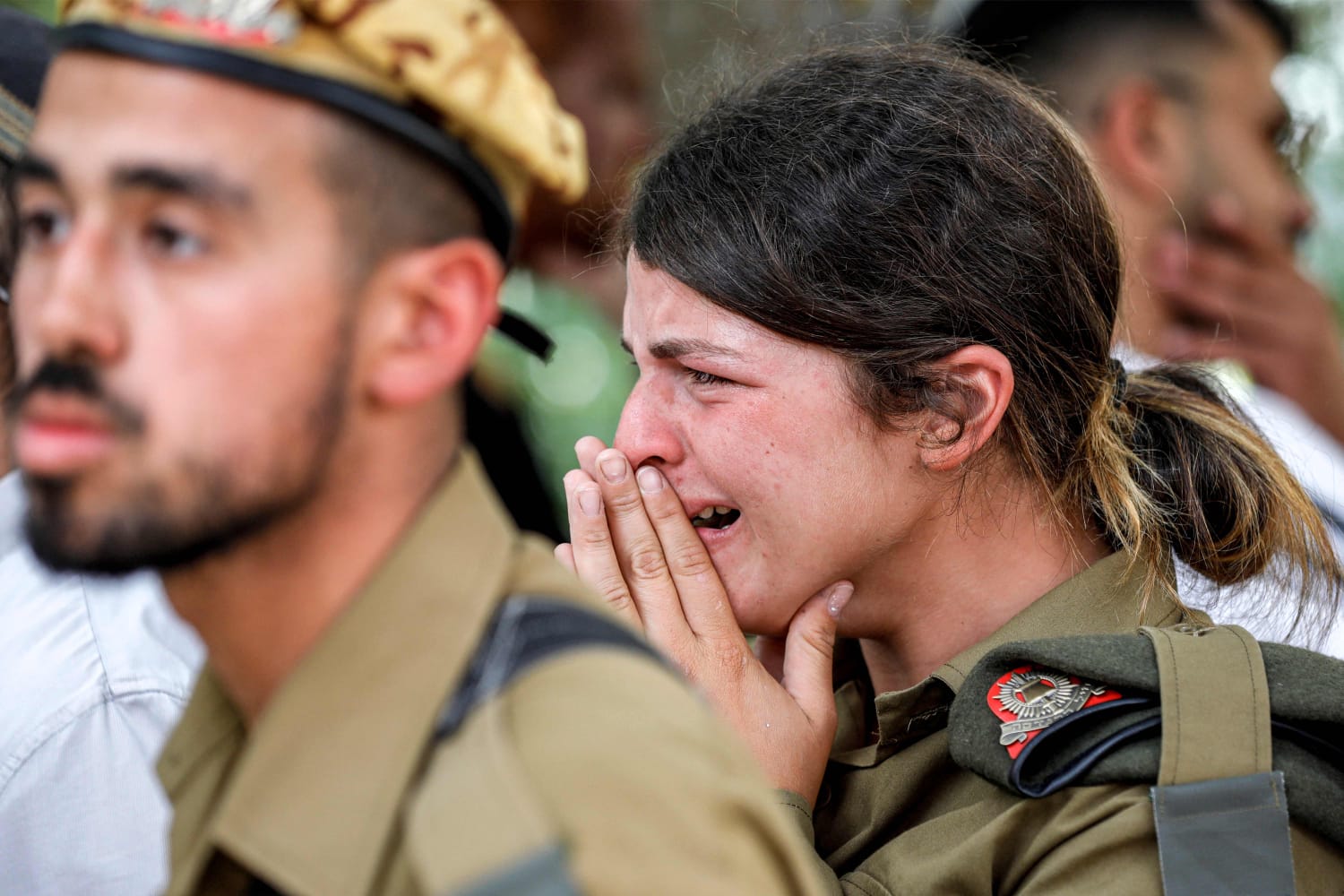Palestinian fighters kill 300 Israeli soldiers and settlers