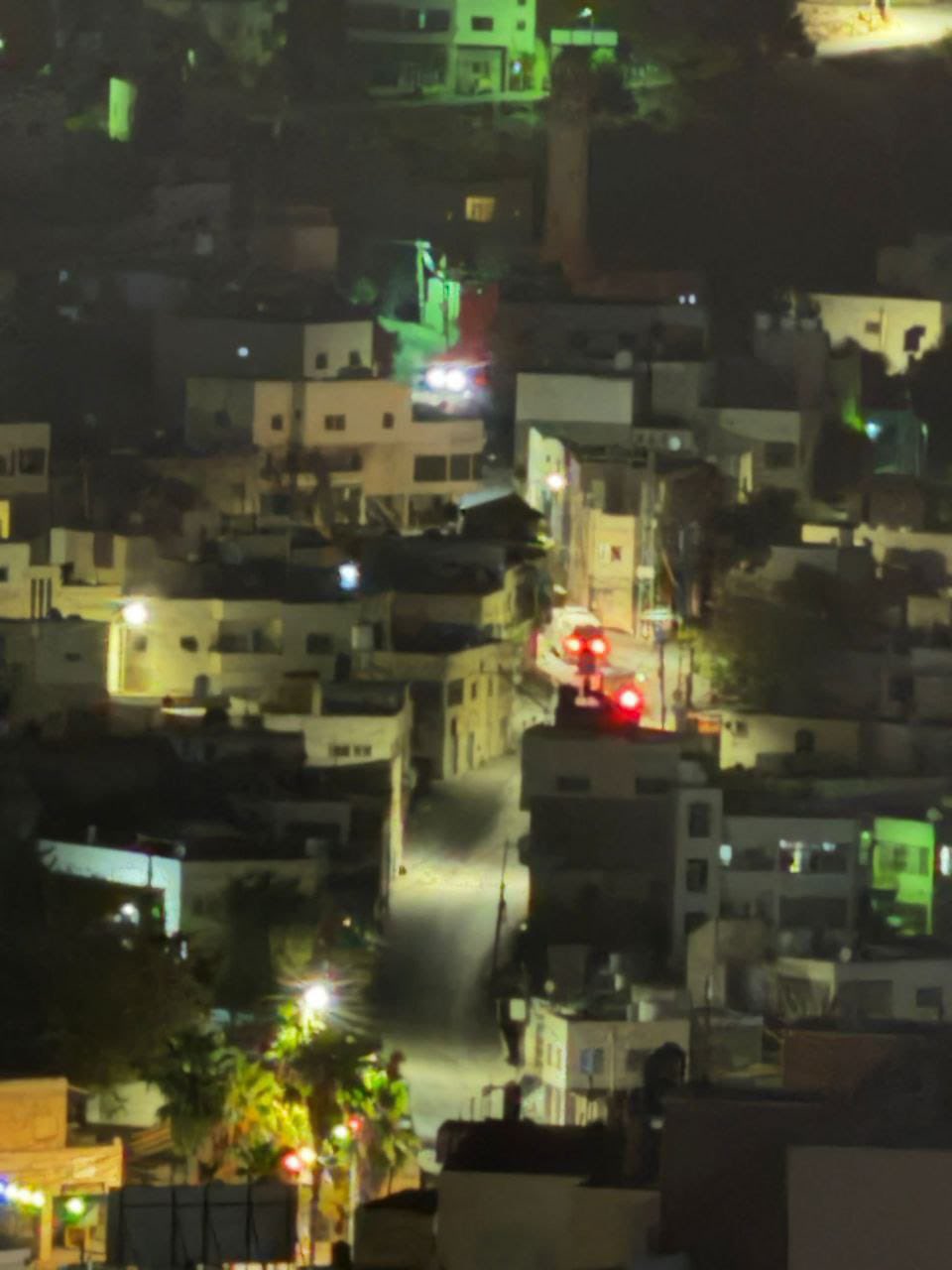 Israeli forces storm Sa’ir northeast of Hebron