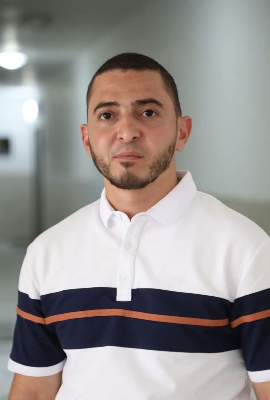 Journalist Mohammed Jabr Al-Qreinawi killed with family in Gaza airstrike