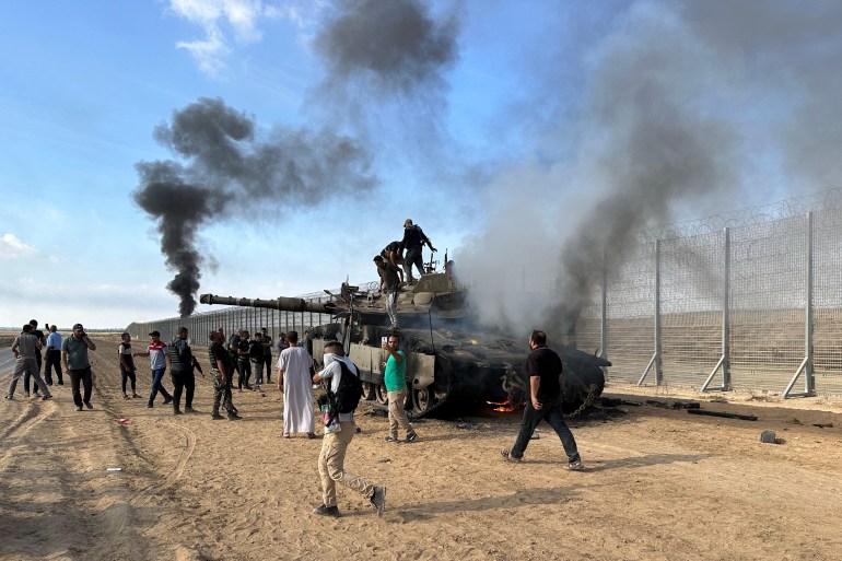 Palestinian resistance fighters kill 15 Israeli soldiers and settlers in settlement infiltration