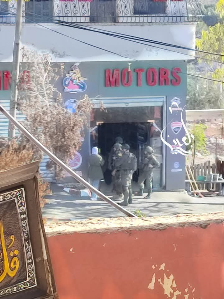 Israeli forces raid motorcycle shop in Bil’in, West Bank