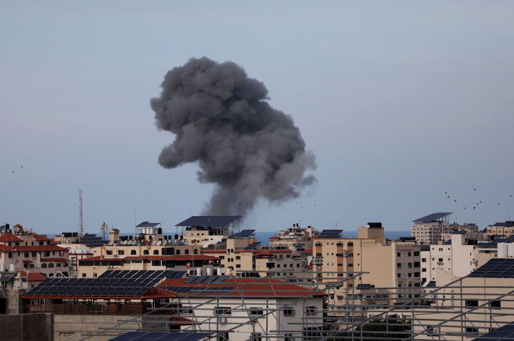 Israeli strikes hit residential neighborhoods in northern Gaza