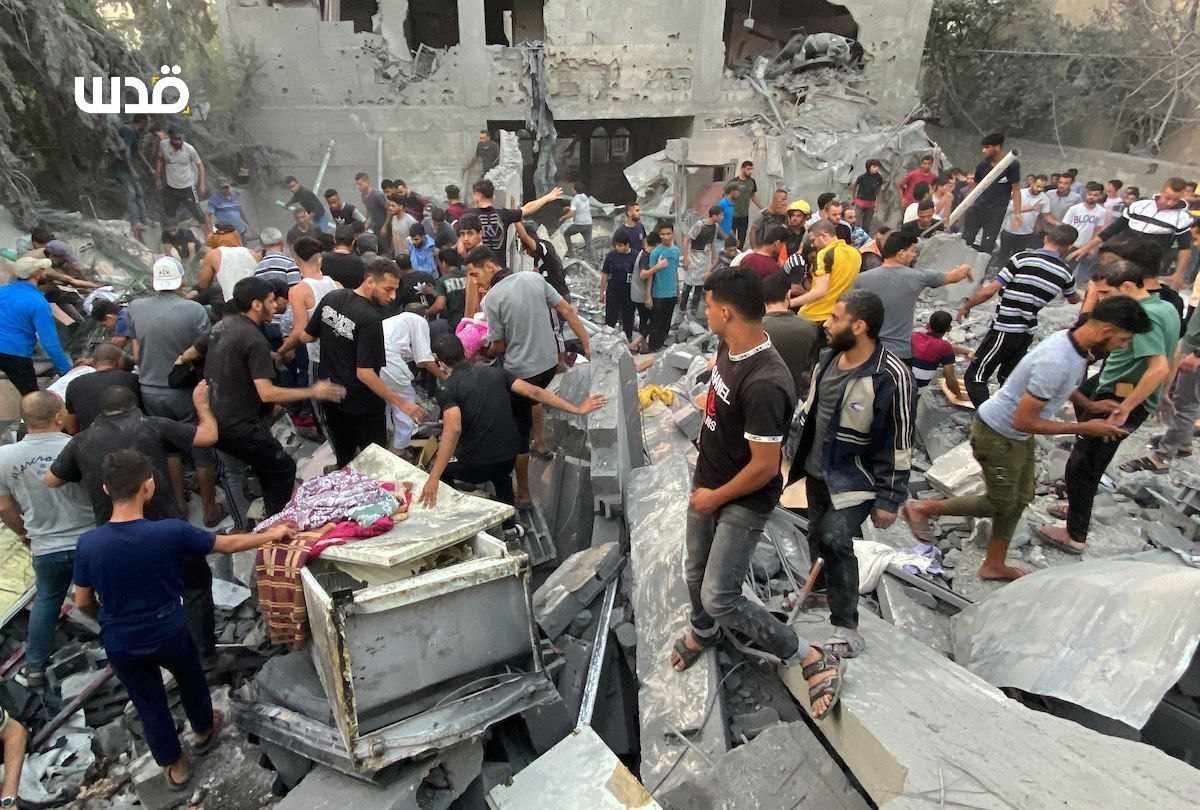 Israeli missiles strike homes in Deir el-Balah, Gaza