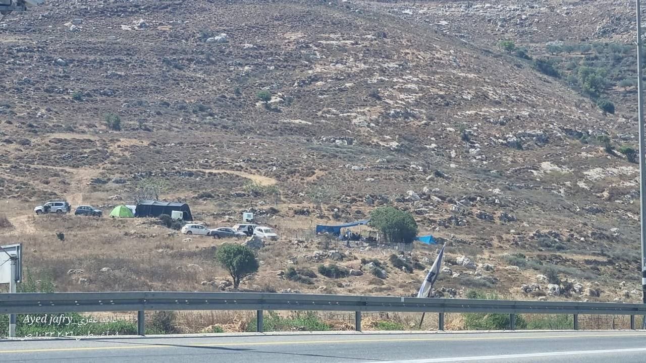 Israeli settlers expand outpost north of Ramallah in West Bank