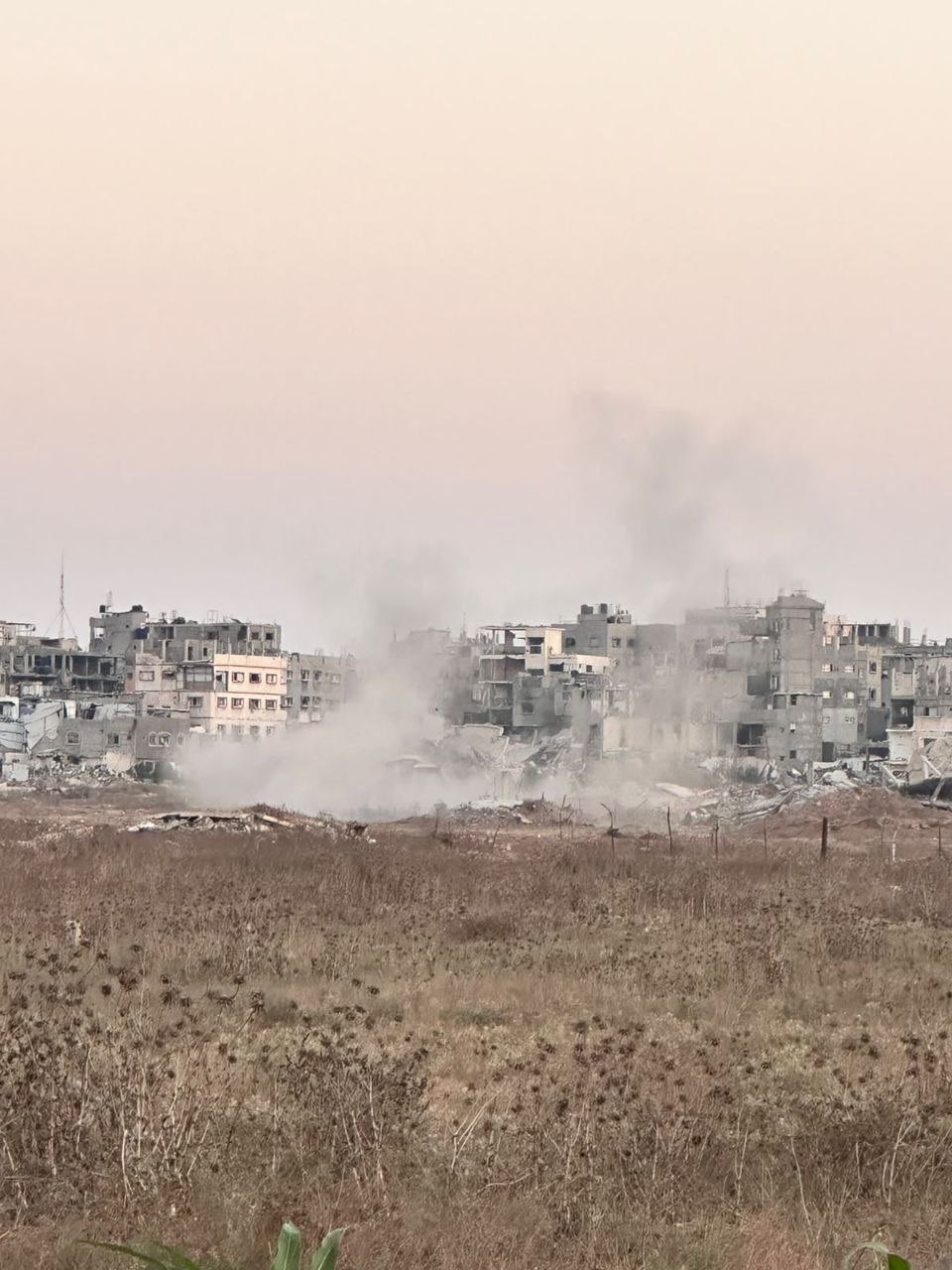 Israeli artillery targets north of Bureij refugee camp in Gaza