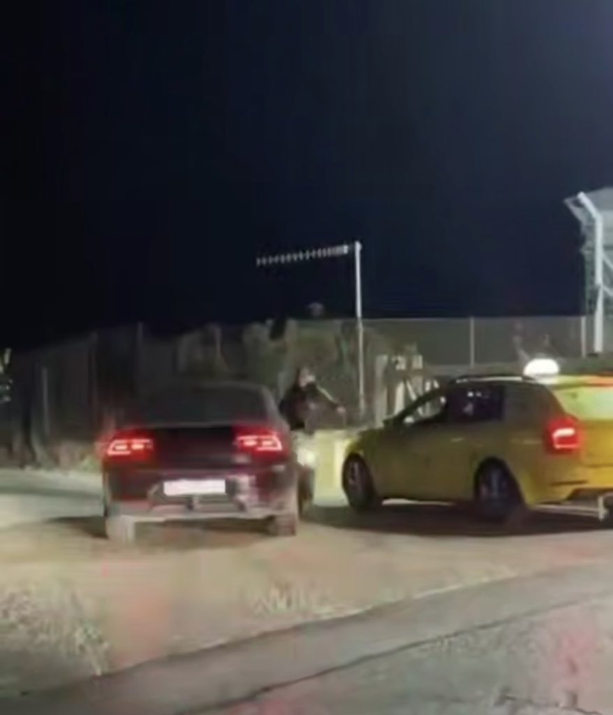Israeli settler attacks Palestinian vehicles near Ramallah
