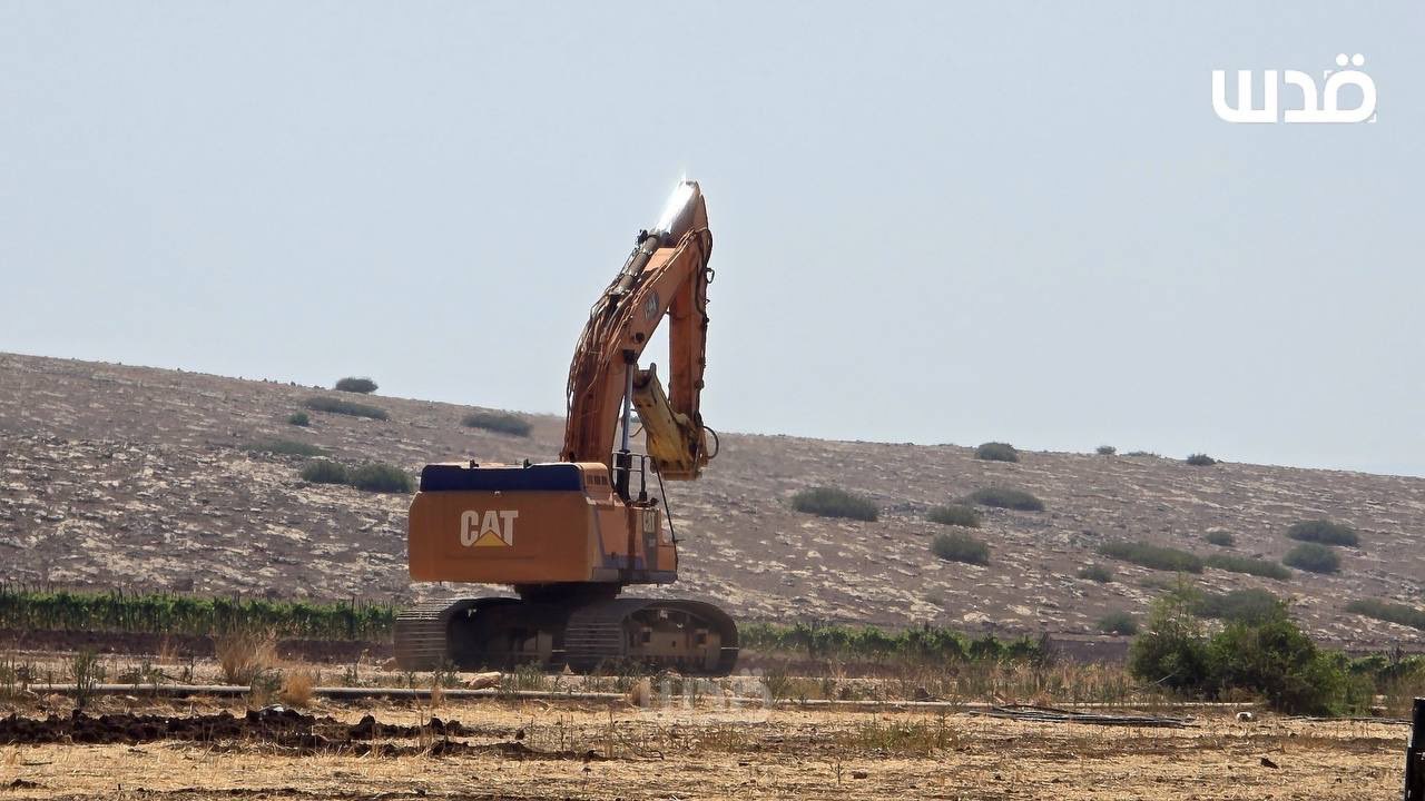 Israeli forces bulldoze Palestinian land in northern Jordan Valley