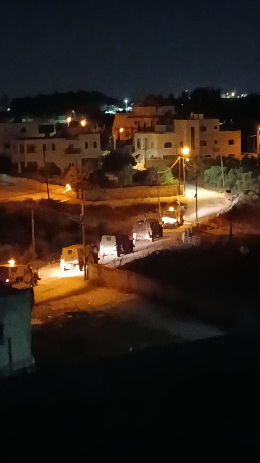 Israeli forces storm Sinjil, north of Ramallah
