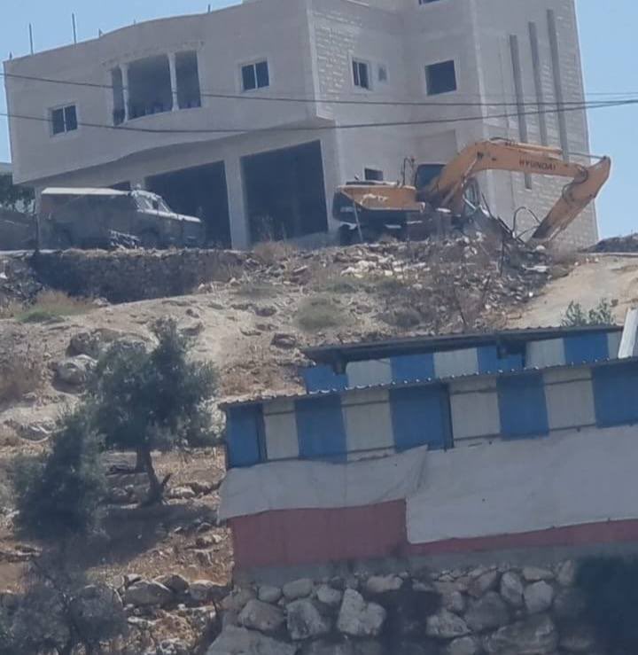 Israeli forces storm Deir Samet, seize Palestinian bulldozer