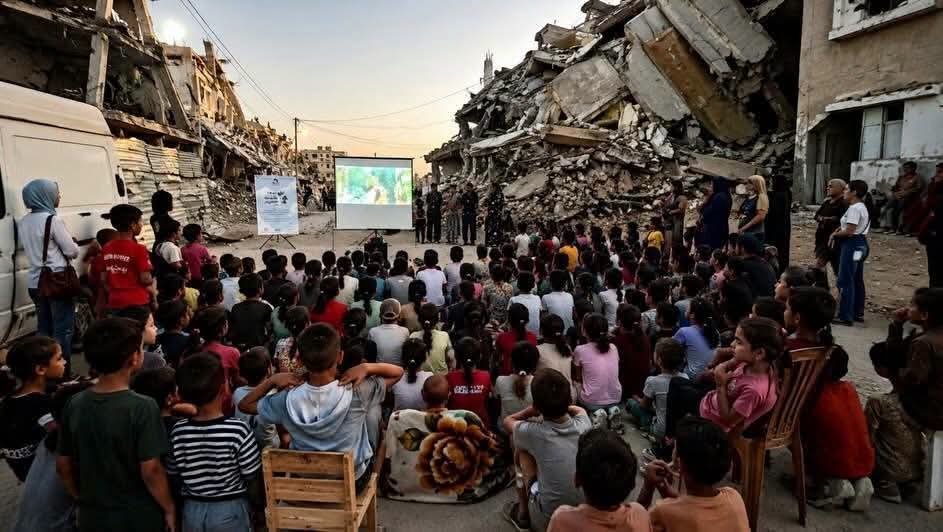 Street Cinema Among the Rubble in Gaza