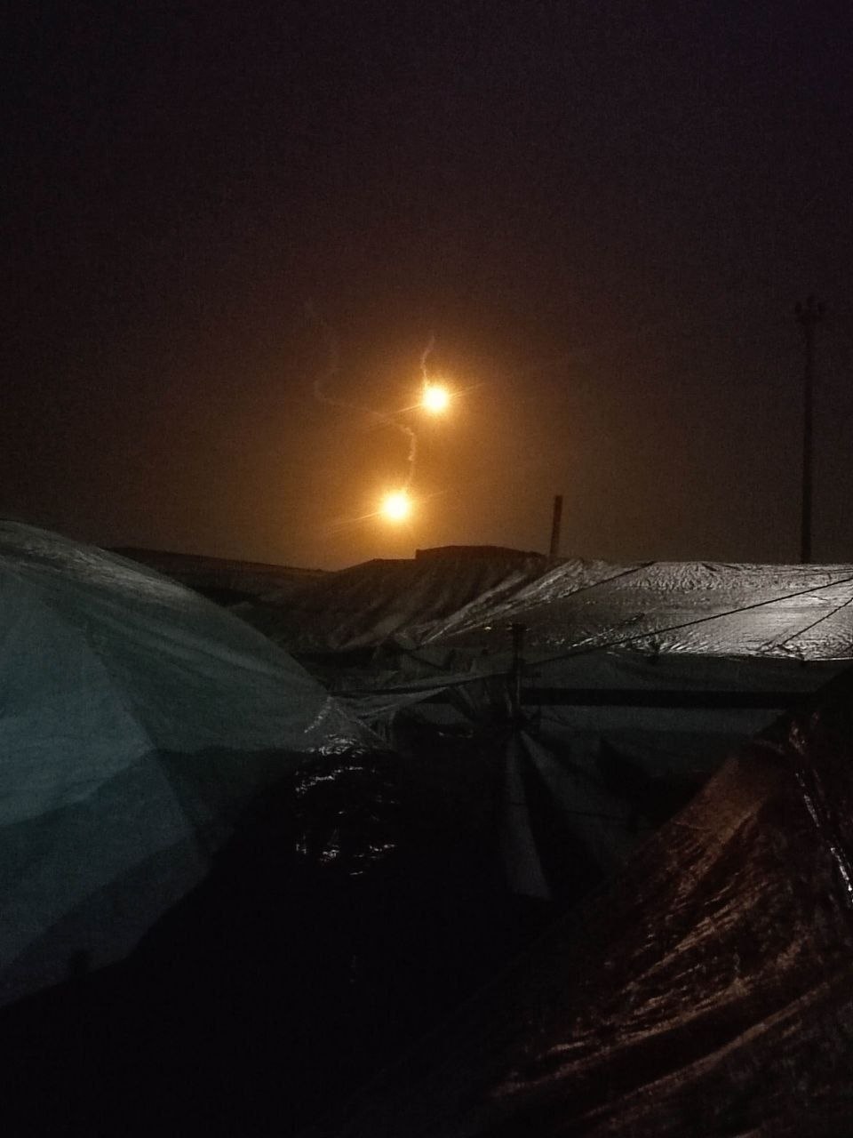 Israeli forces fire flares over Khan Yunis area in Gaza