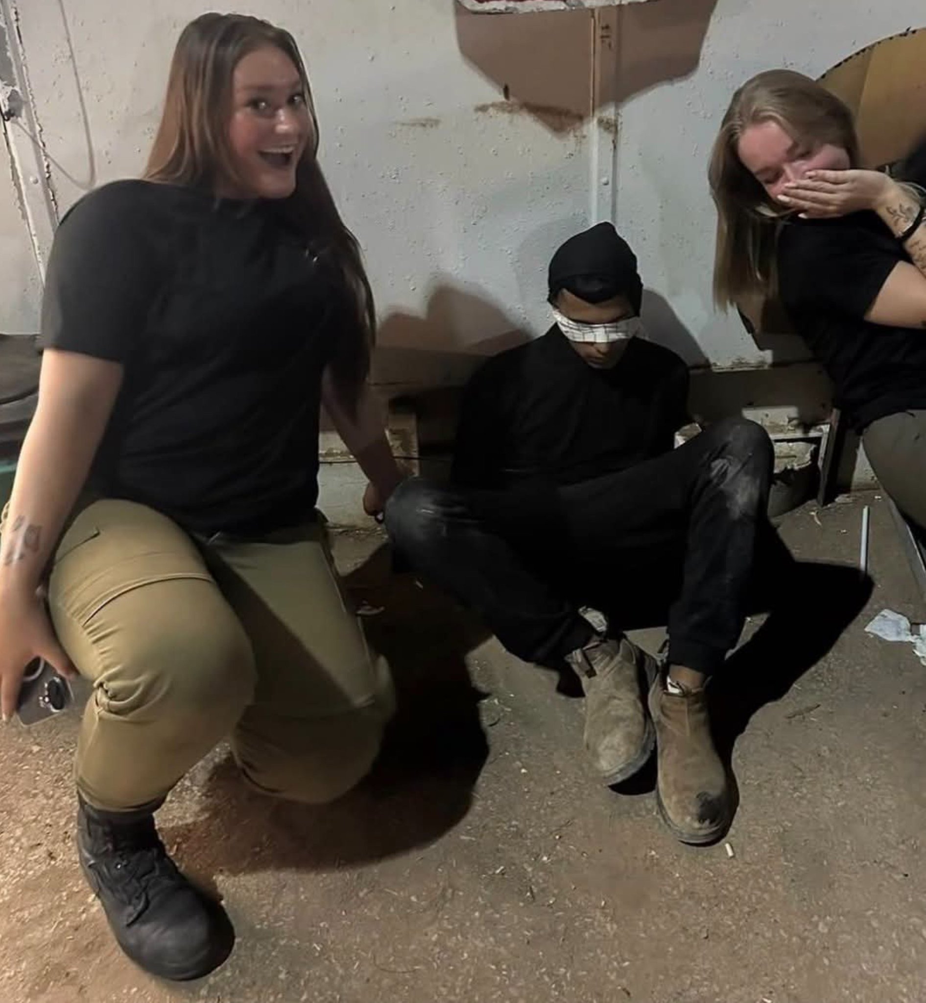 Israeli soldier posts photo of blindfolded Palestinian detainee