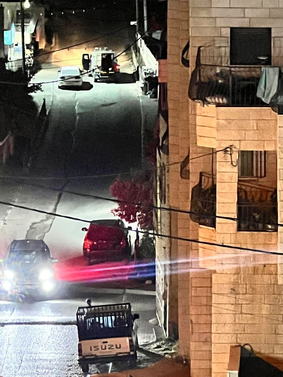 Israeli forces abduct two Palestinians in Nahalin raid
