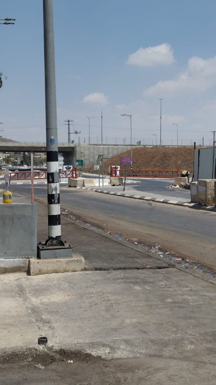 Israeli forces shut Huwara town entrance with metal gate