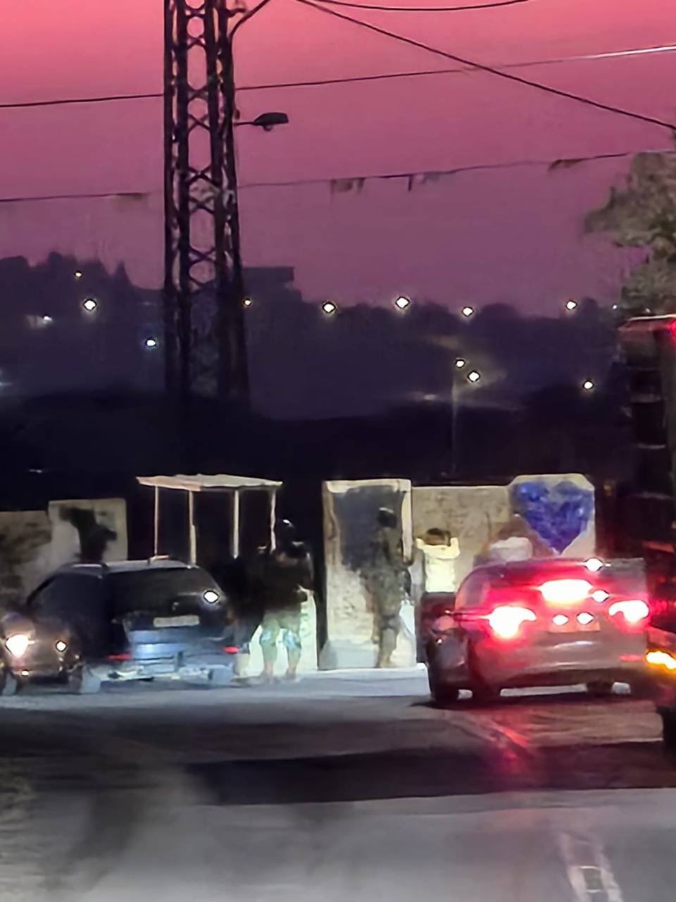 Israeli forces detain, assault Palestinians at West Bank checkpoint