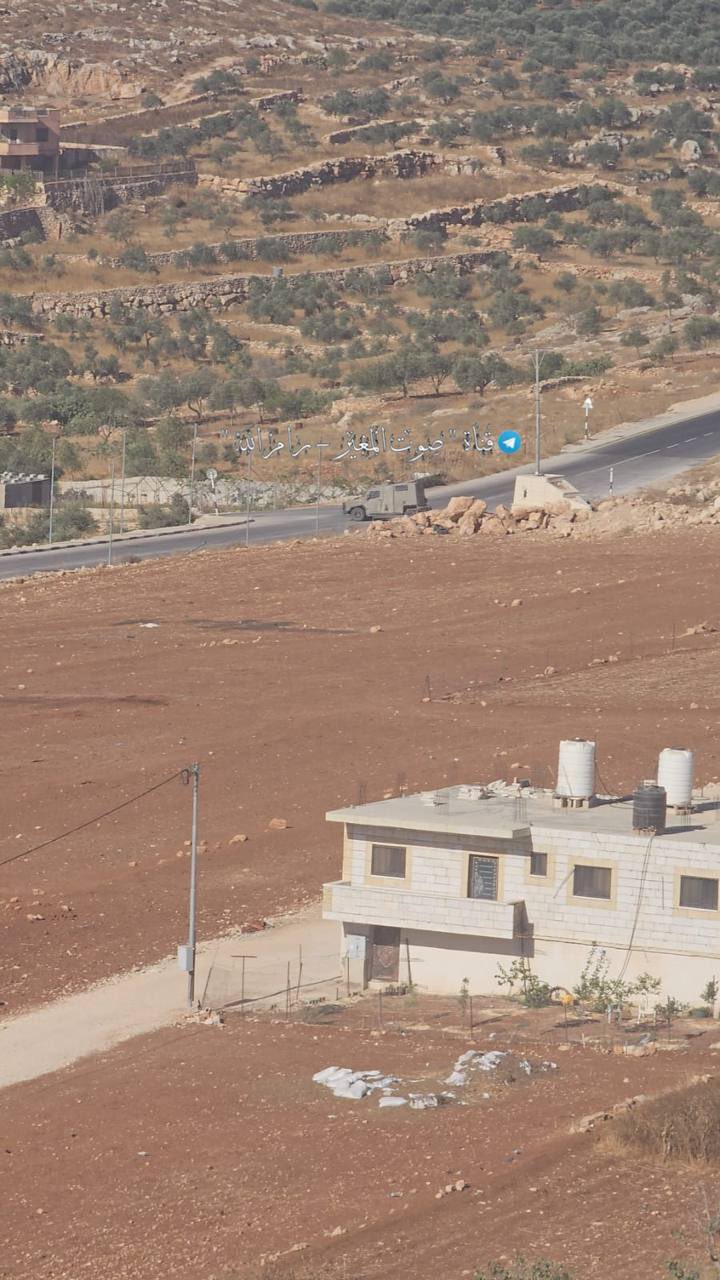 Israeli forces block western entrance to Al-Mughayyir village