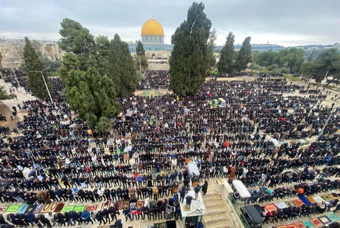 Israel replaces Arab place names in Jerusalem, targets Palestinian institutions