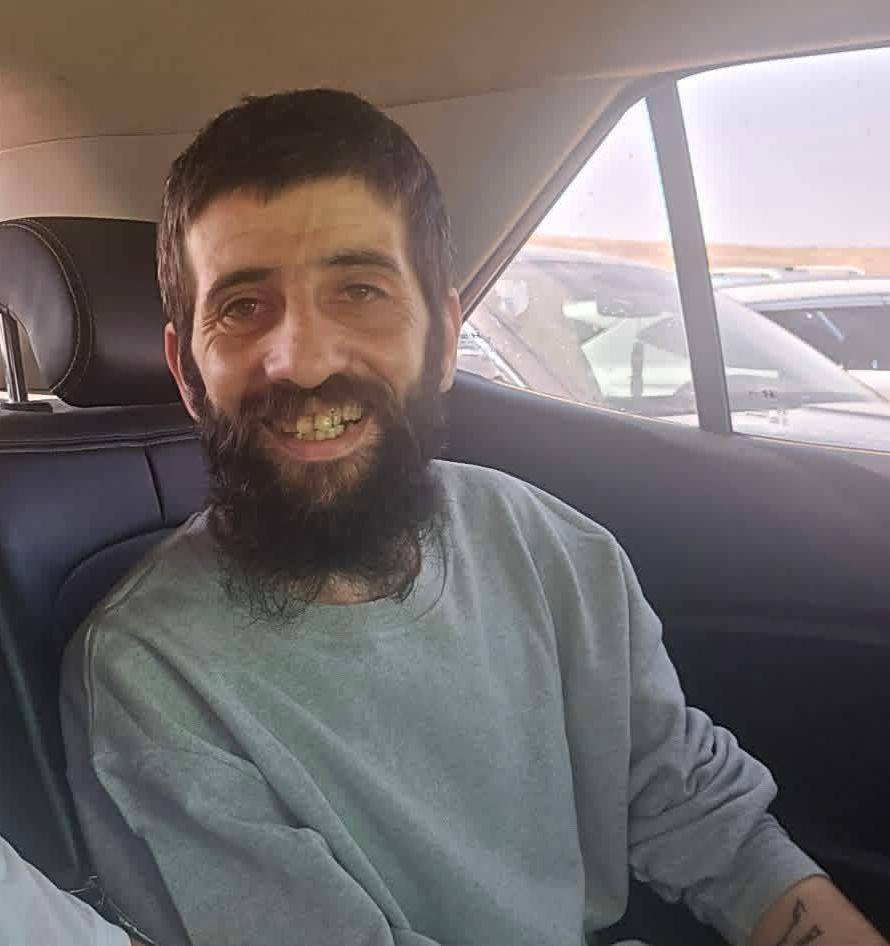 Palestinian photographer Ramez Awwad before and after Israeli detention