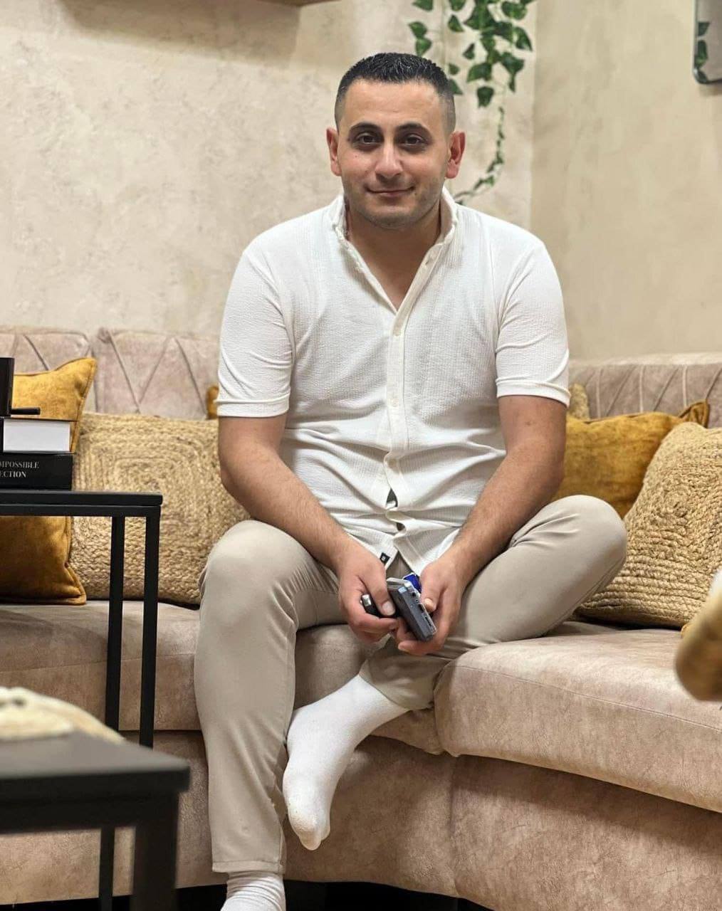 Israeli forces abduct former detainee Bilal Maskawi in Qalqilya raid