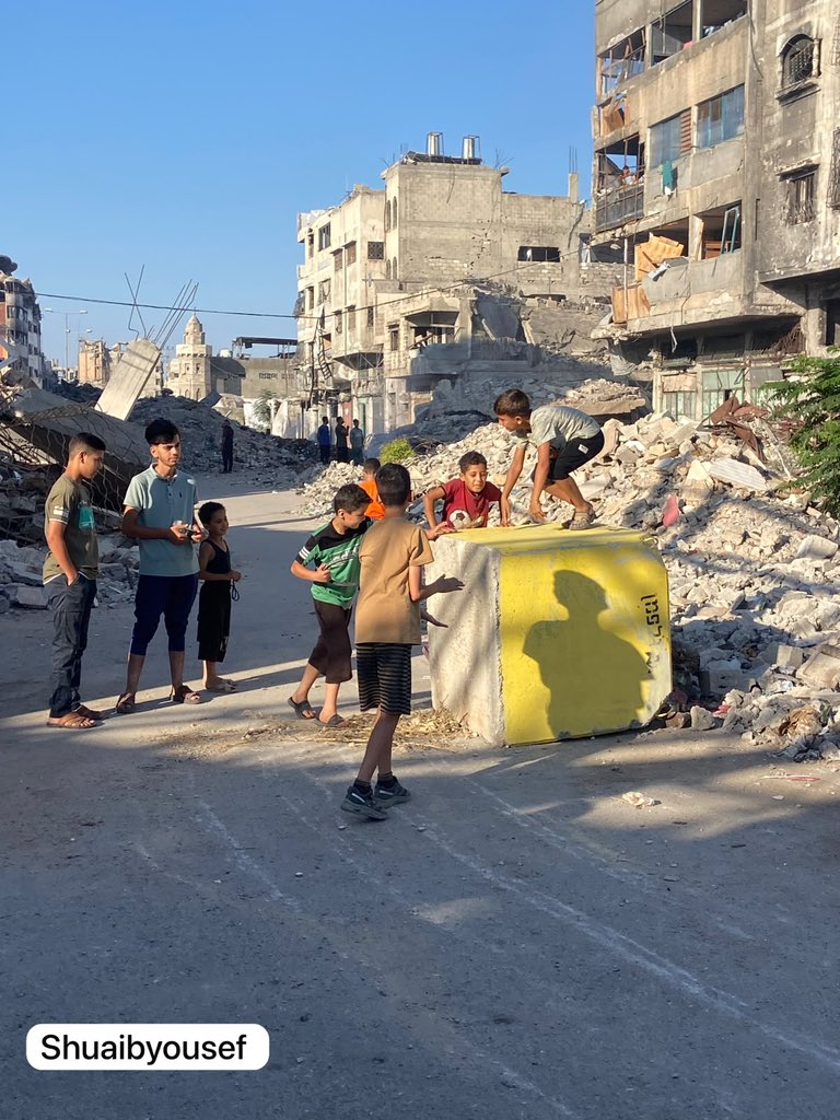 Israeli forces move Yellow Line, squeezing 2.4 million displaced in Gaza