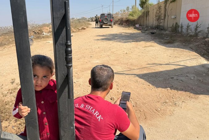 Three Palestinian families besieged in Qusra for 20 days